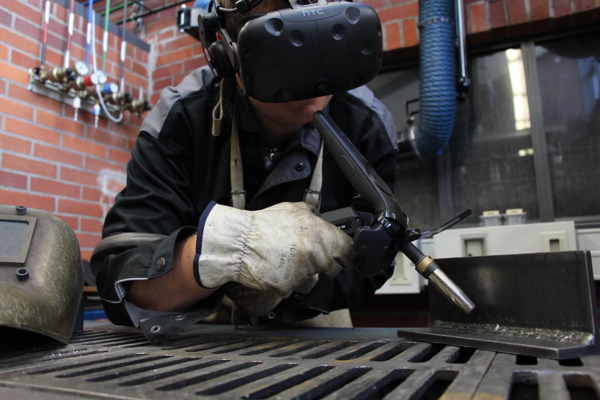 VR Welding Simulation